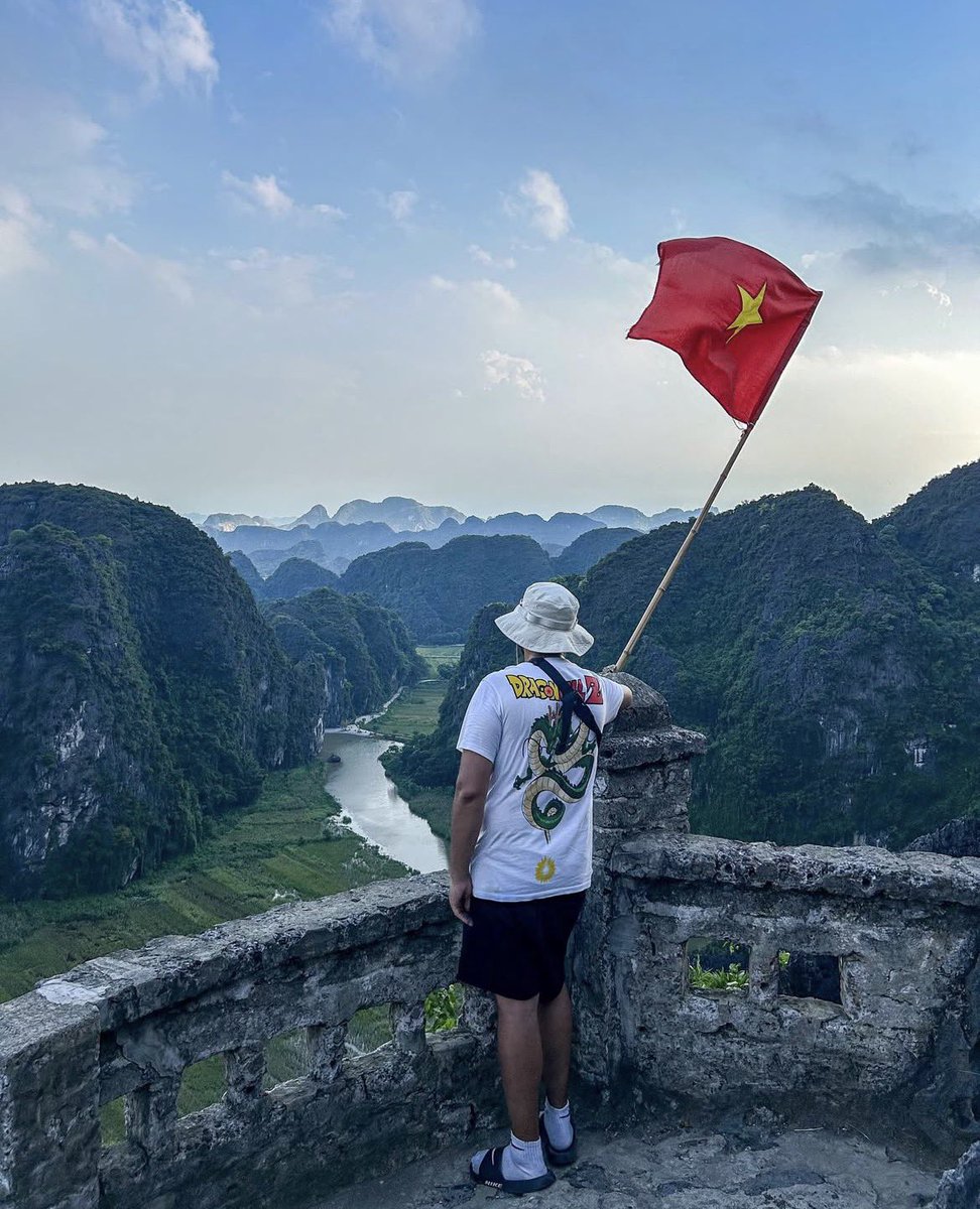 Globe Tucker tweet media