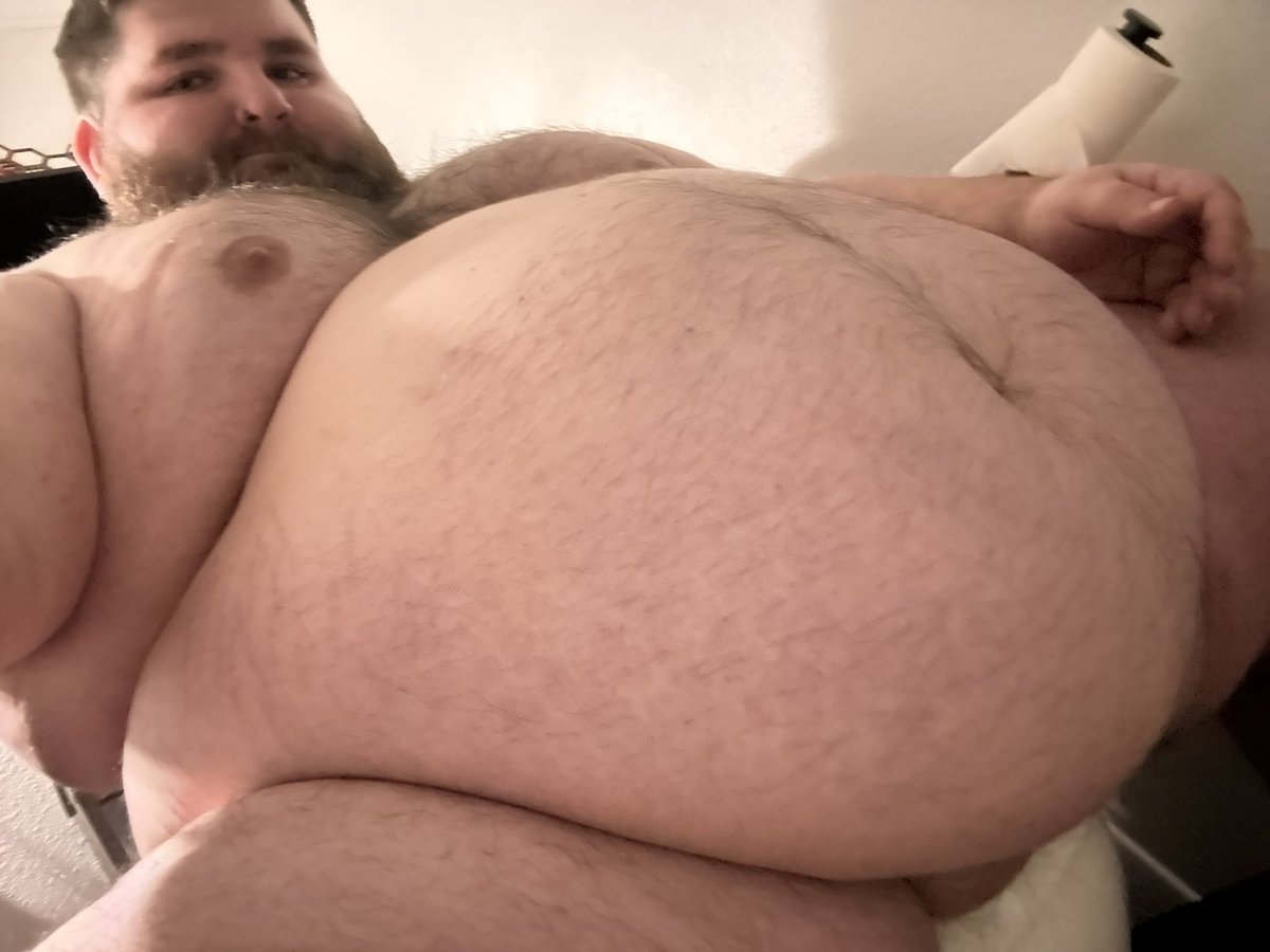 Izzzyy 🍑 tweet media