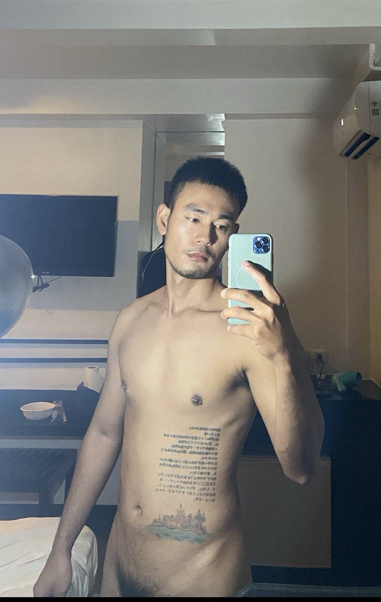 Charlotte_Max🇯🇵 tweet media