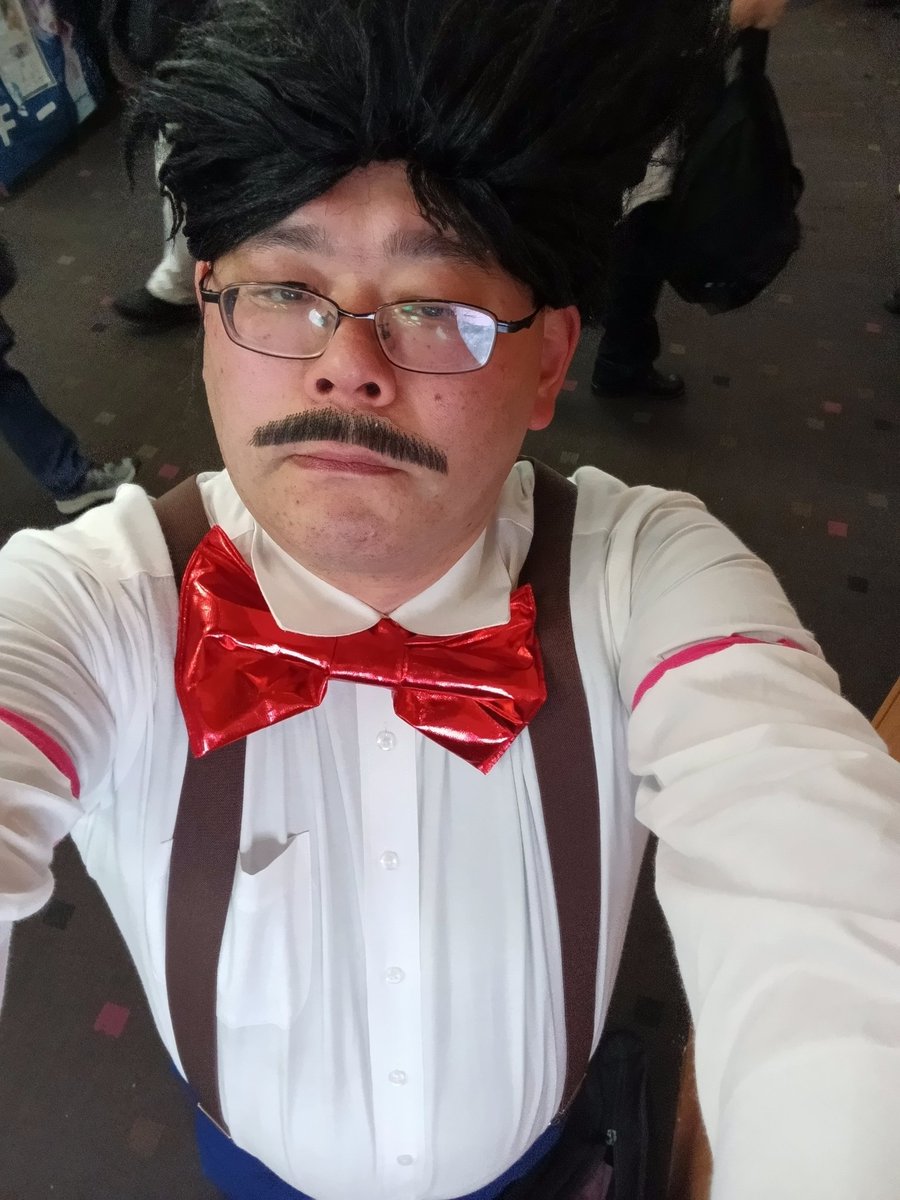 コスホリは、ドラクエⅤのプサンやりましたが、
リボン🎀ネクタイを大型にリニューアル（イラストでは大きく描かれている為）
📸が曇るなど、五反田会場は暑かった。
撮影会のモデルさん、久々再会、初めましての方もいて、物販購入、後で返信します。
その後夜勤、疲れてハードでした。