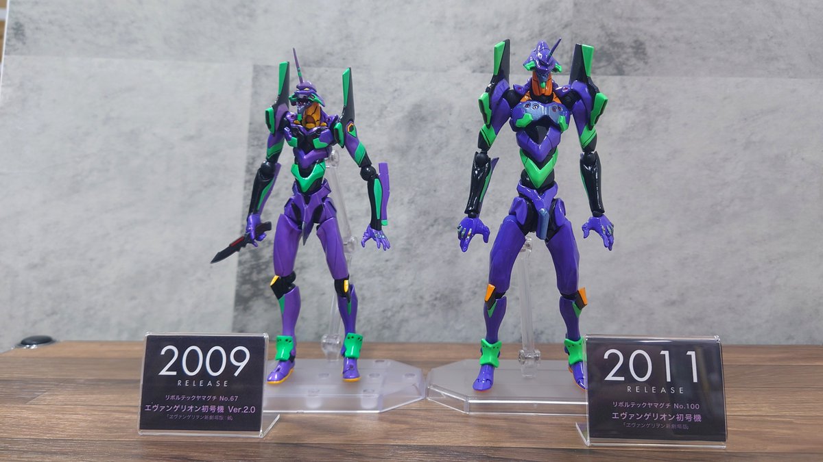 海洋堂歴代アクション初号機、展示中！ 1999年、限られた可動域であり
