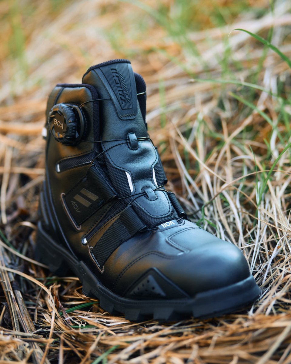 これ系のブラックがもう無くて……」というユーザーさんの話を聞い