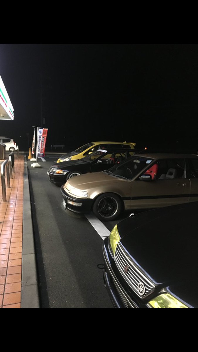 etsubx313's tweet photo. Tiktokのポイ活用に画像掘り起こしてたらとんでもなく懐かしいのが出てきた！！
10年以上前かな😂
なかなかレアな写真🤣
この中で未だにオーナー変わらない1台があるのも凄い😆 https://t.co/7nUCWHcgmz