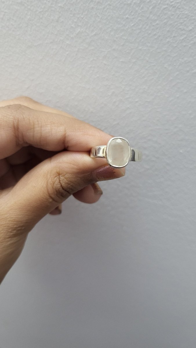 ruledbytwins's tweet image. White Sapphire 💍🤍

💌 DM Order Yours