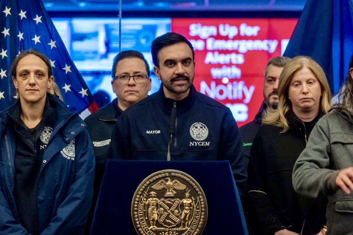 الخط الأخضر tweet media