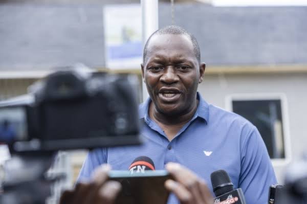 Steve Wembi tweet media