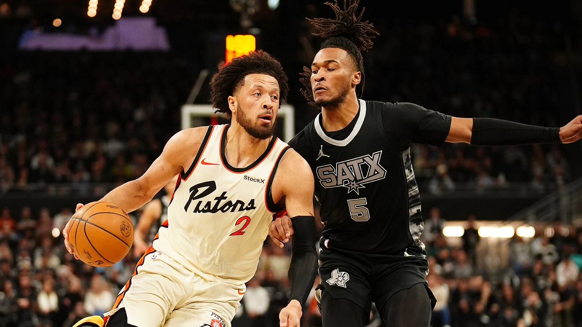 Cade Cunningham when guarded by Stephon Castle tonight

2/10 FG
2 TOVs 
1 BLK

Best jumbo guard defender in the league 💫