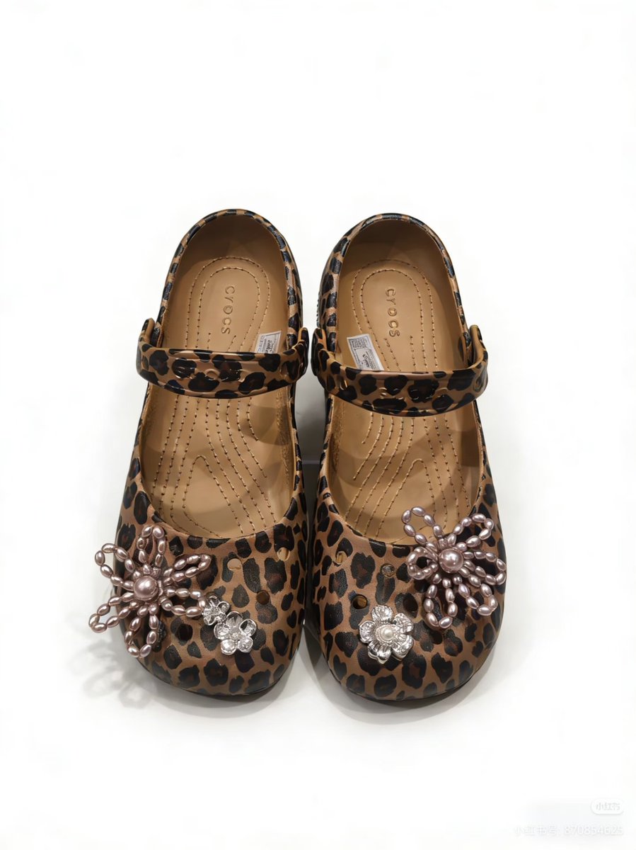 balleroine's tweet image. Cute unique crocs for daily

a thread