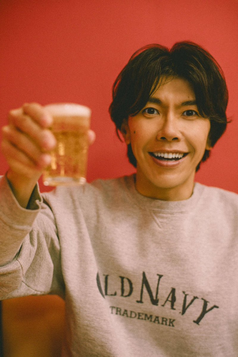 佐藤拓也 さん(@5tAkUyA5)の写真集ですが、ローソンエンタテインメント