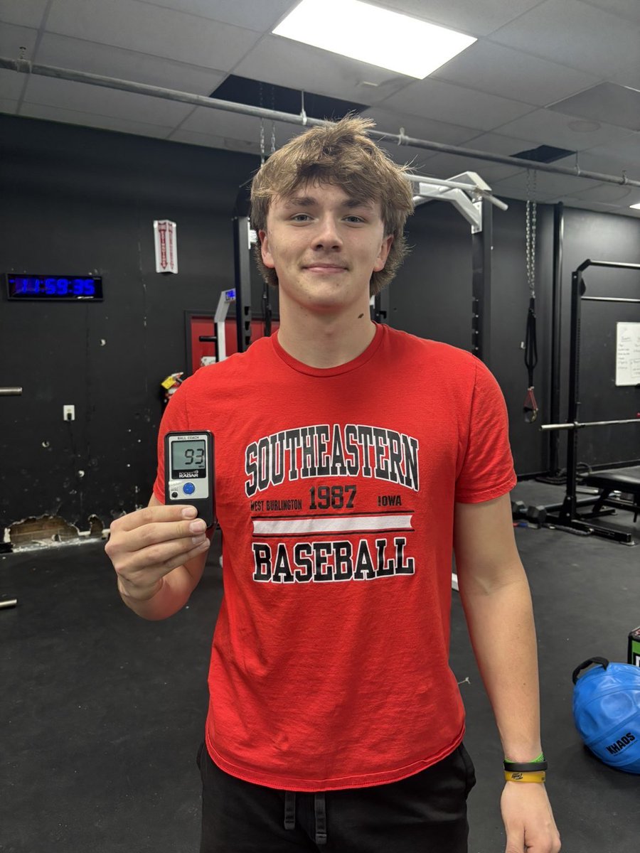 berding_'s tweet photo. Velo Program went great! Big thanks to @dttraining_  for the plan. On mound sat high 8’s touching low 9,s. Pull downs sitting 90- 93. Touched 96. I am beyond blessed! Thank you lord! https://t.co/1LM7CWAWt3