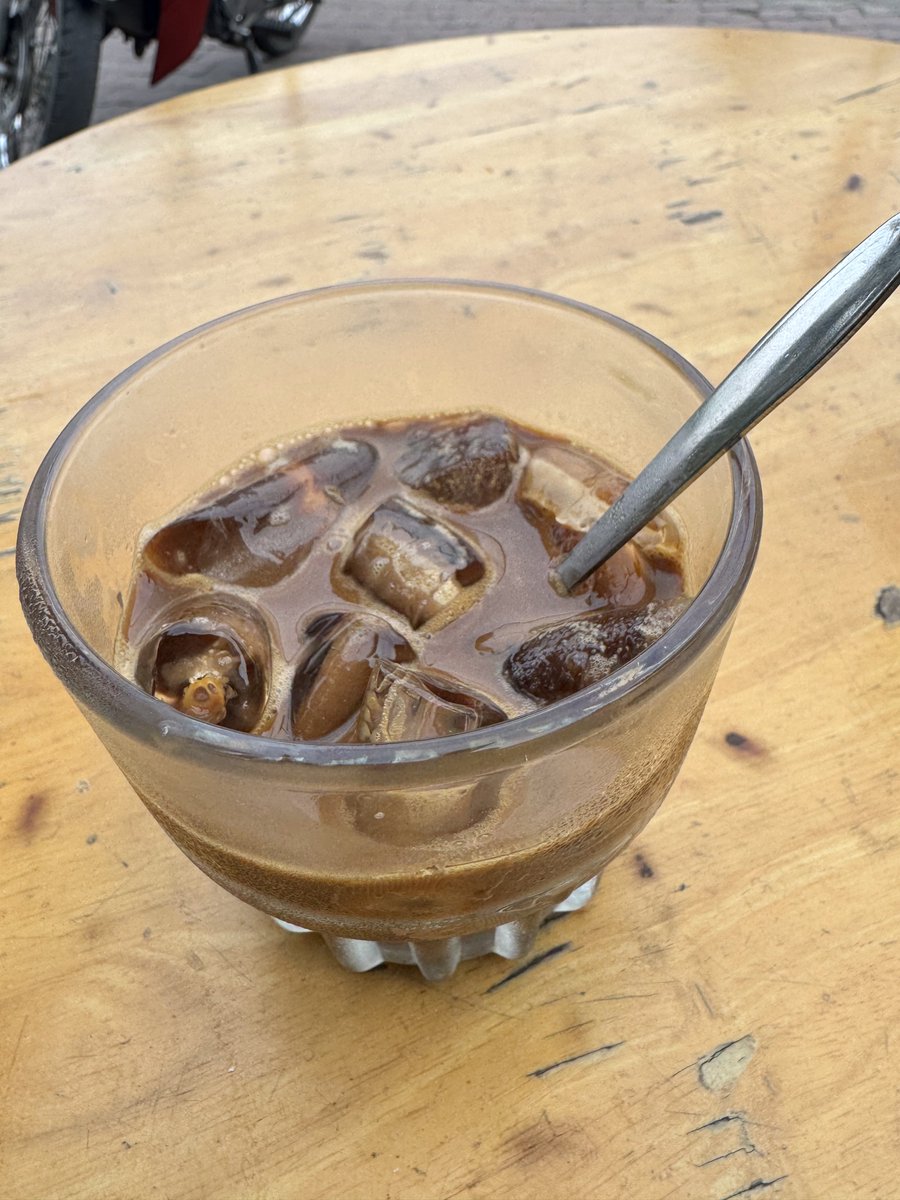 Thành Nhân tweet media