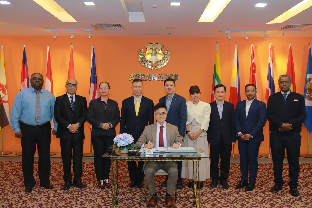 ASEANAPOL tweet media