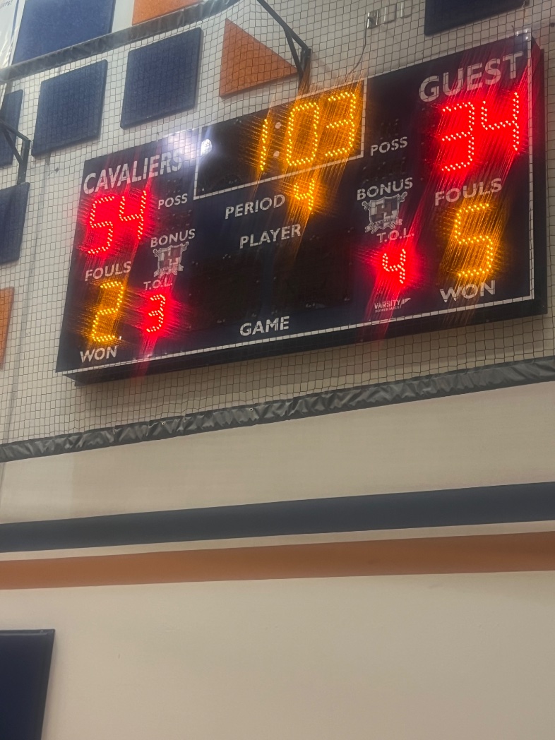 HERNANDO_MS's tweet image. Eighth Grade Hernando BBALL BOYS take the game!  Off to championship series!  #CHASING100