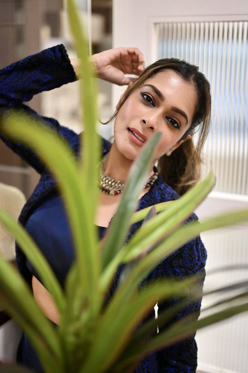 KikiVijay's tweet image. Dressing up , cheering up !🖤
#kiki #allset #event #workmode #loveit