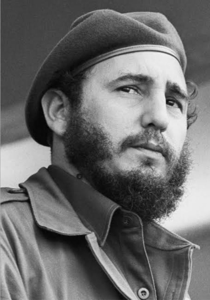 #FidelPorSiempre  "No albergo la menor duda de que nuestro pueblo y nuestra Revolución lucharán hasta la última gota de sangre (...). El imperialismo jamás podrá aplastar a Cuba." 
#100AñosConFidel #LatirAvileño #SinPerderUnDía #LatiendoConFidel <a href="/AlfreMene37409/">Alfre Menendez</a> <a href="/DiazCanelB/">Miguel Díaz-Canel Bermúdez</a>