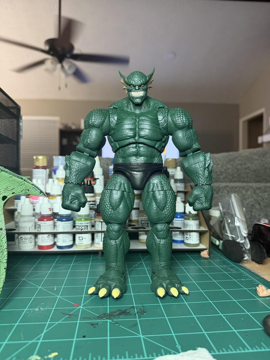 Marvel Legends HQ tweet media