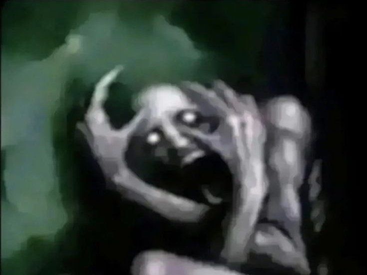 nat filha dos hyunlix ୨ৎ tweet media