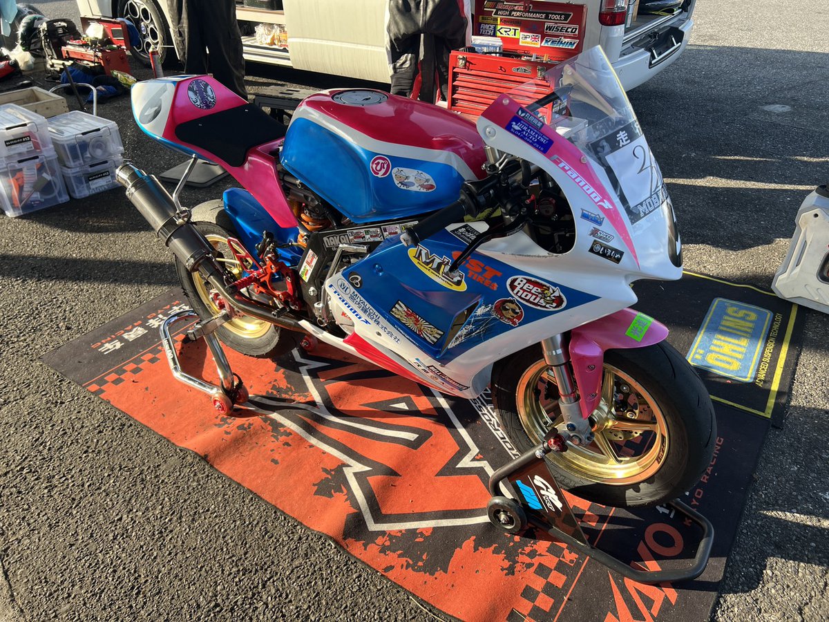 chanR_kawai's tweet photo. 無事に大阪に帰ってきました！
勝手に茂原MR150試乗大会お疲れさまでした。
茂原にいたMR150たち
耐久カウルのMR150が以外にも？めちゃくちゃ乗りやすかったです！
#kayo #MR150 #minigp https://t.co/TvEaQ3QRzC