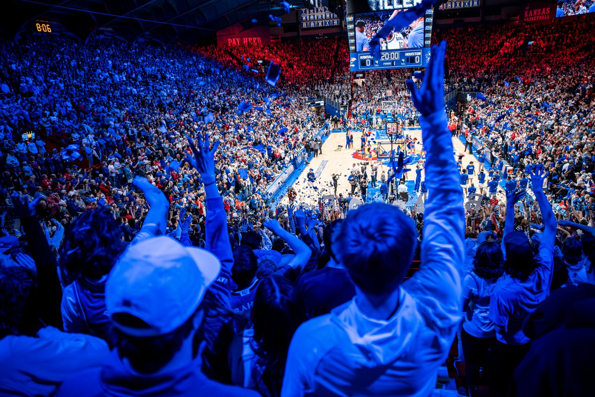 Kansas Jayhawks tweet media