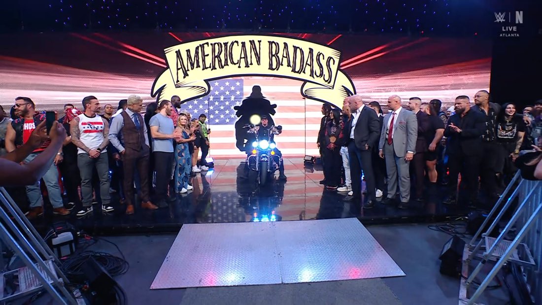 WrestleOps's tweet image. The Undertaker has returned to pay tribute to AJ Styles.

#WWERAW