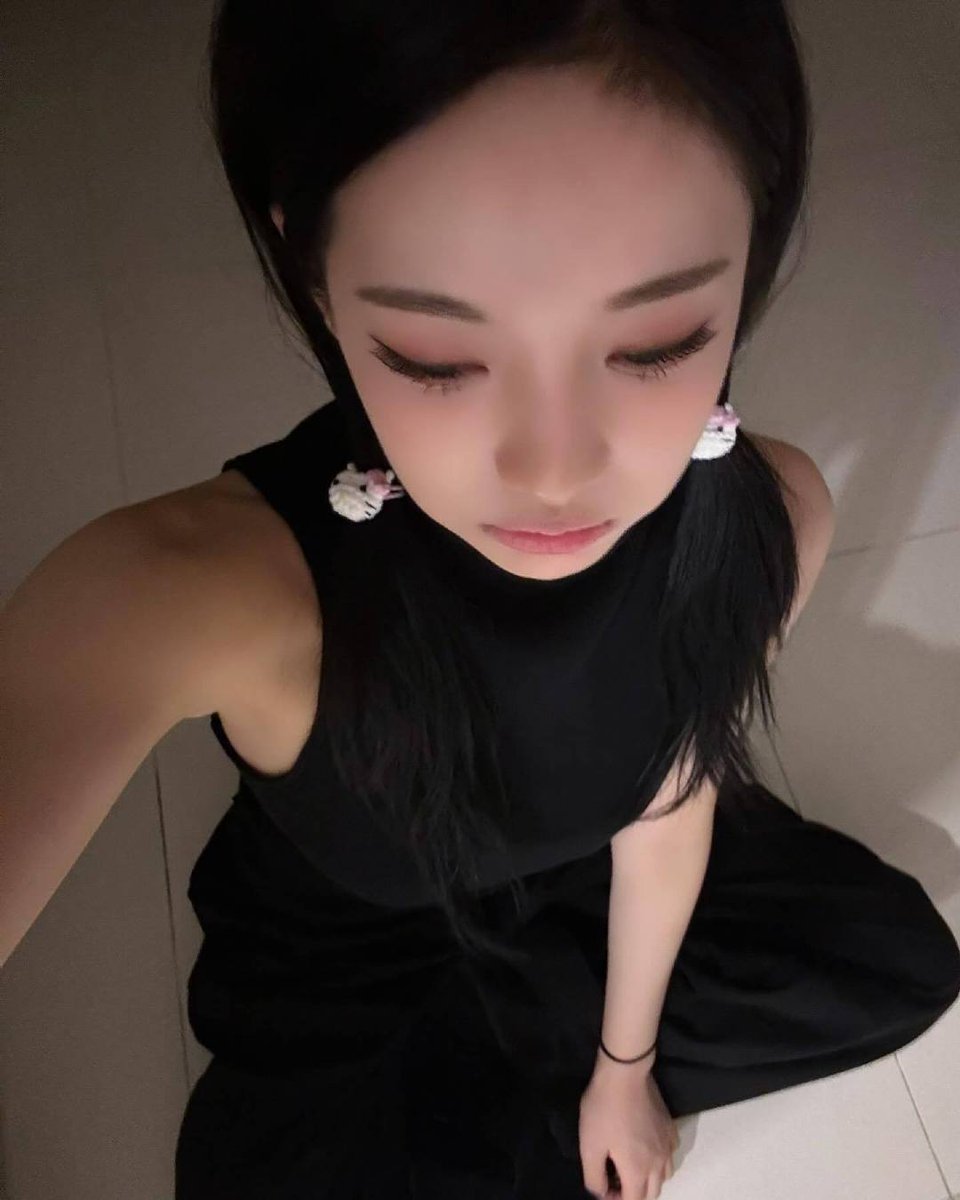 baichangyi2's tweet photo. #NINGNING https://t.co/IQcTeJUMlI