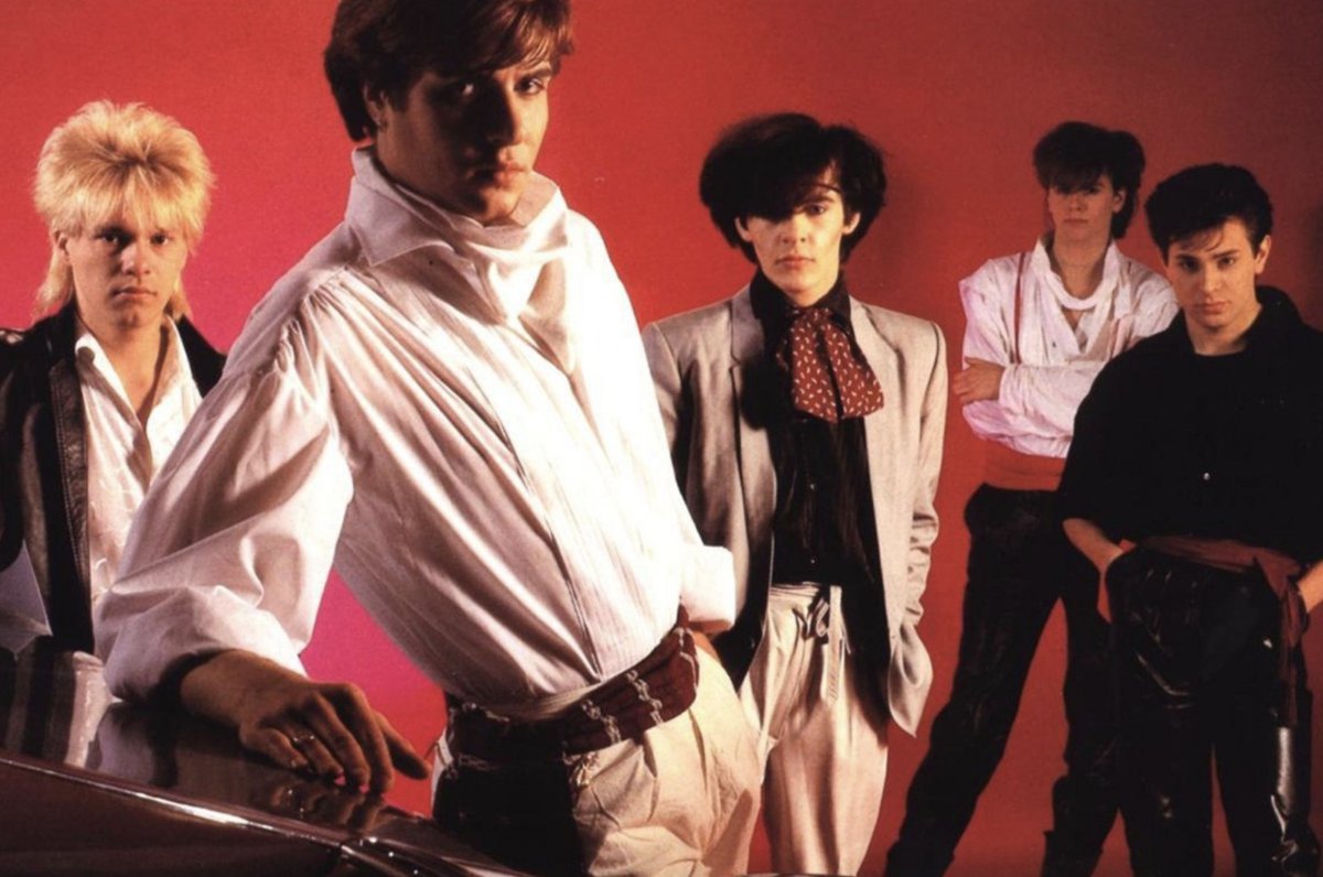 covertitlan tweet media