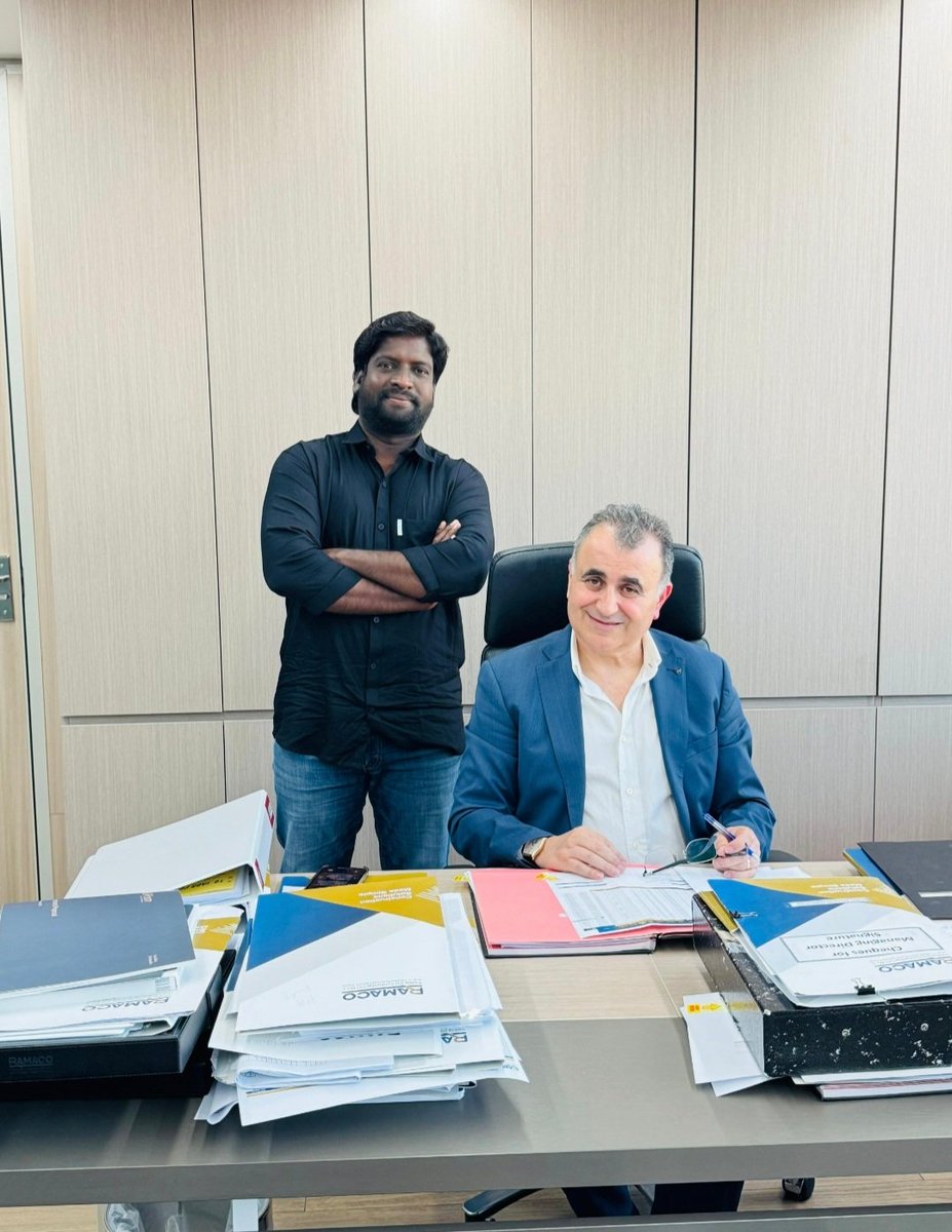 erbabu08's tweet photo. That’s a beautiful moment — 12 years is not just a job, it’s a journey.

When a Managing Director personally spends 20 minutes to appreciate your contributions that too while you're leaving the company, that speaks volumes about your impact. https://t.co/QZFpm3PhP0