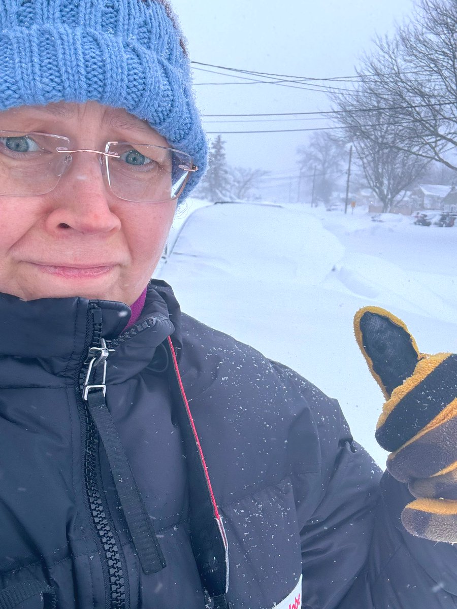 VBrunoStories's tweet photo. This is my car ๐๐๐
#snowpocalypse #blizzard #RhodeIsland
@NBC10 @CBS12 @CoastalABC @FOXProvidence https://t.co/3lW60j6RQV