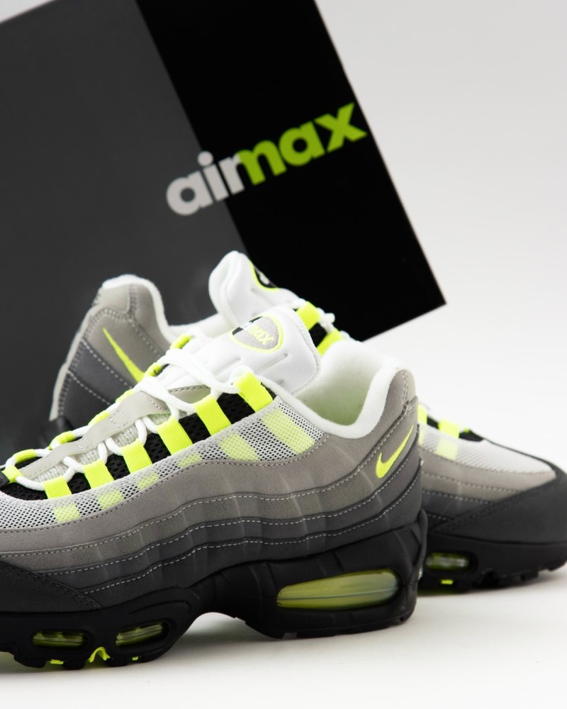 2025年/2026年3月5日発売｜ Nike Air Max 95 OG Big Bubble “Neon