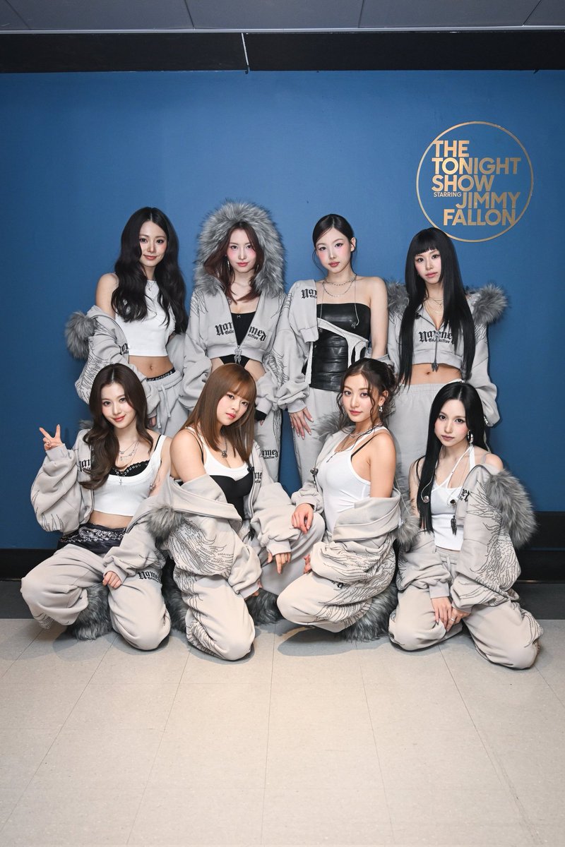 また新たなお揃いのセットアップが見れて幸せ🫶😊🩶🍫 #TWICE #트