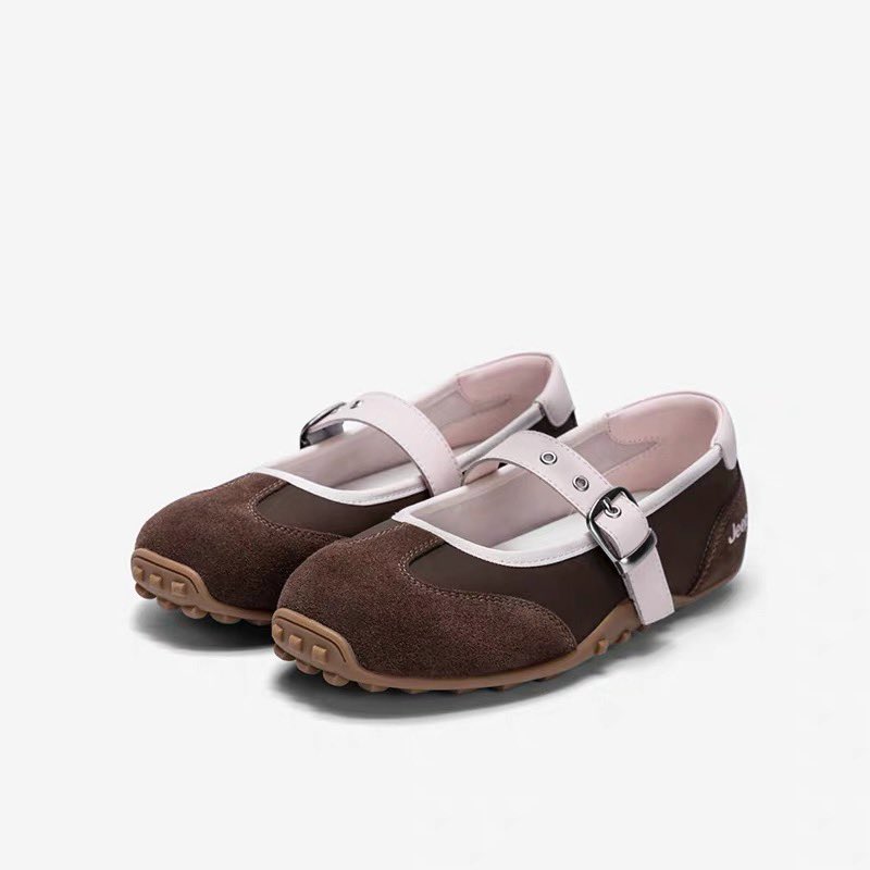 Jeep แมรี่เจน SS26 เป็นโทนสีน้ำตาลชมพูที่ถูกต้องมาก 🤎💗