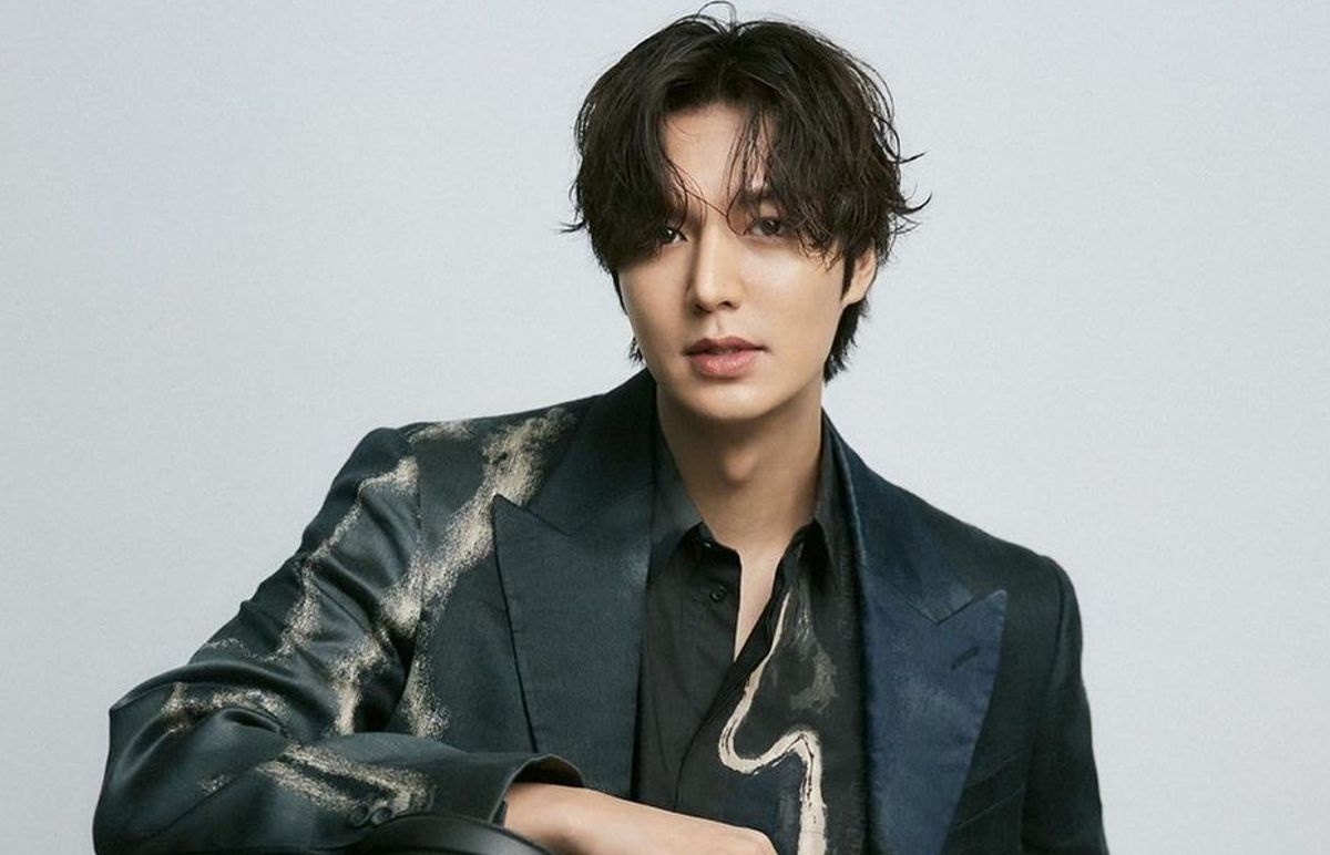 #LeeMinHo’s upcoming historical thriller film Assassins' reportedly set for fall release!

Synopsis : Set in 1974, the film dramatizes the real-life attempted assassination of South Korean President Park Chung-hee on August 15 (National Liberation Day) that year. It explores the