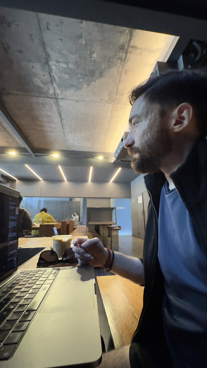 Razvan Muntian tweet media