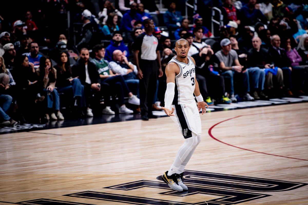 San Antonio Spurs tweet media