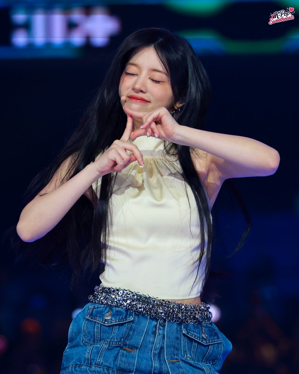 kpopsweethearts's tweet photo. 240602 Minju
#MINJU #ILLIT #민주 #아일릿 https://t.co/xui8bKNeU9