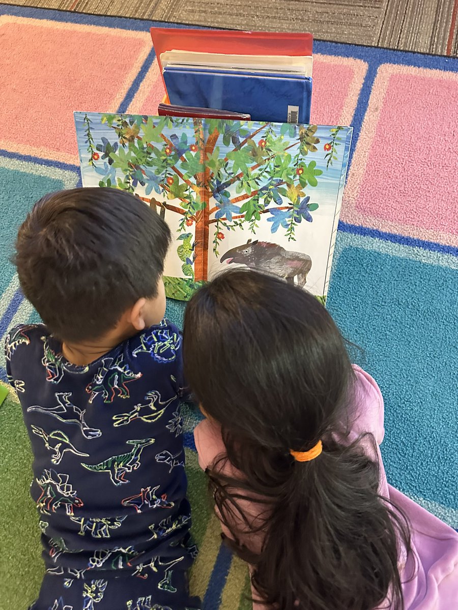 Allison Hallmark tweet media