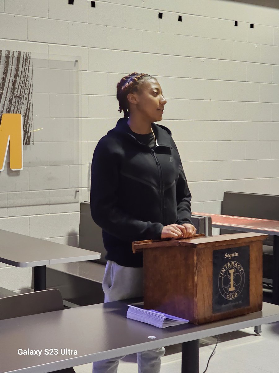 Lady Matador Hoops 🏀 ⚔ tweet media