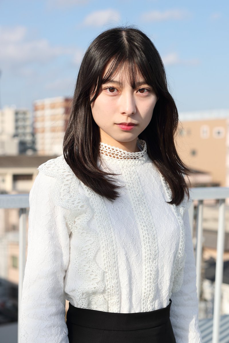 藤崎恋です。
3月1日（日）に　アサ芸シークレット主催　写真撮影会に　出演します。

場所は
東京都中央区東日本橋2-27-9 初音森ビル 5F
東京Lilyスタジオ

ご予約不要です。
直接会場にいらしてください。

10時半から18時半くらいまで
出演。

わたしは　スマホでの撮影は　かまいません☆
是非来て
