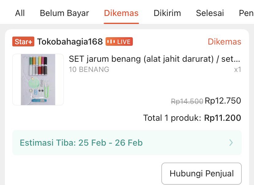 Tengah malem gue check out sewing kit 😆