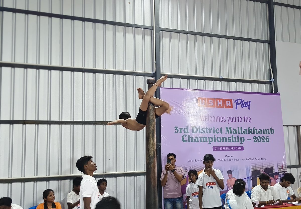 Usha Play tweet media