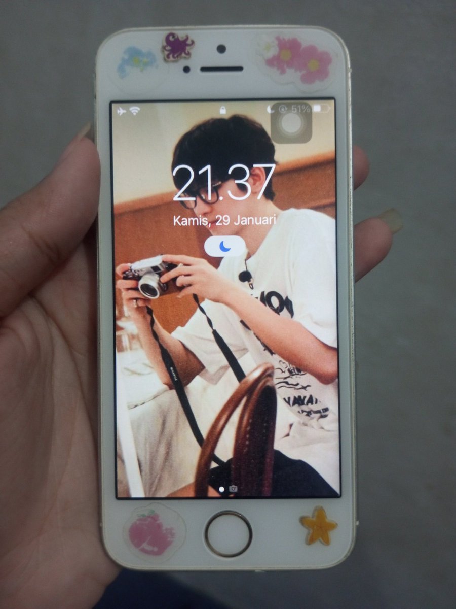 Risol mayo tweet media