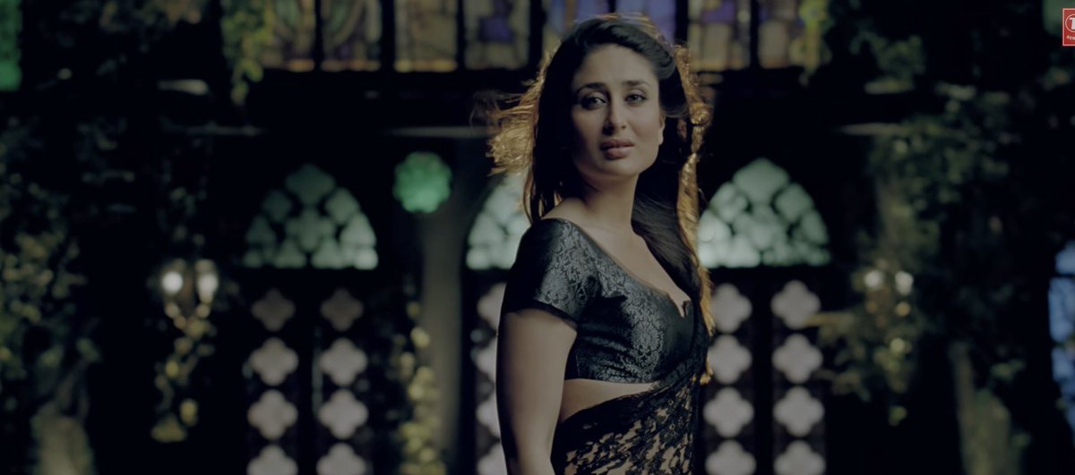 The aesthetic of Teri Meri gets me every time.🖤
The lyrics + music video combination is just it.
Salman and Kareena‘s chemistry was something else.🙏🏽