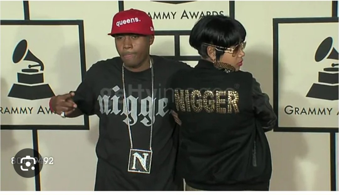 Baggy trousers tweet media