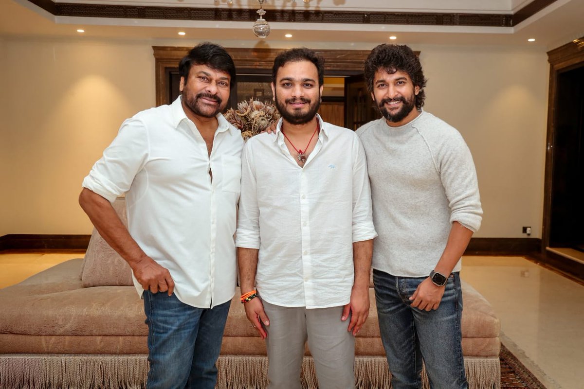 Amarnath_555's tweet photo. మీరు సృష్టించే విధ్వంసం కోసం ఎదురు చూస్తున్నా......... 💥🎬🥵
#ChiruOdela @KChiruTweets @odela_srikanth @NameisNani @UnanimousProds #HBDNani https://t.co/kKjAC71lMd