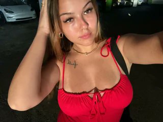 RTDoms's tweet photo. The dominant CatalinaMayXO is online and ready to control you. https://t.co/5a1Hd8ZKtF 
#Dominatrix #FetishCams #VirtualDomination #Domme #LiveDomme https://t.co/UheJRSsTPR