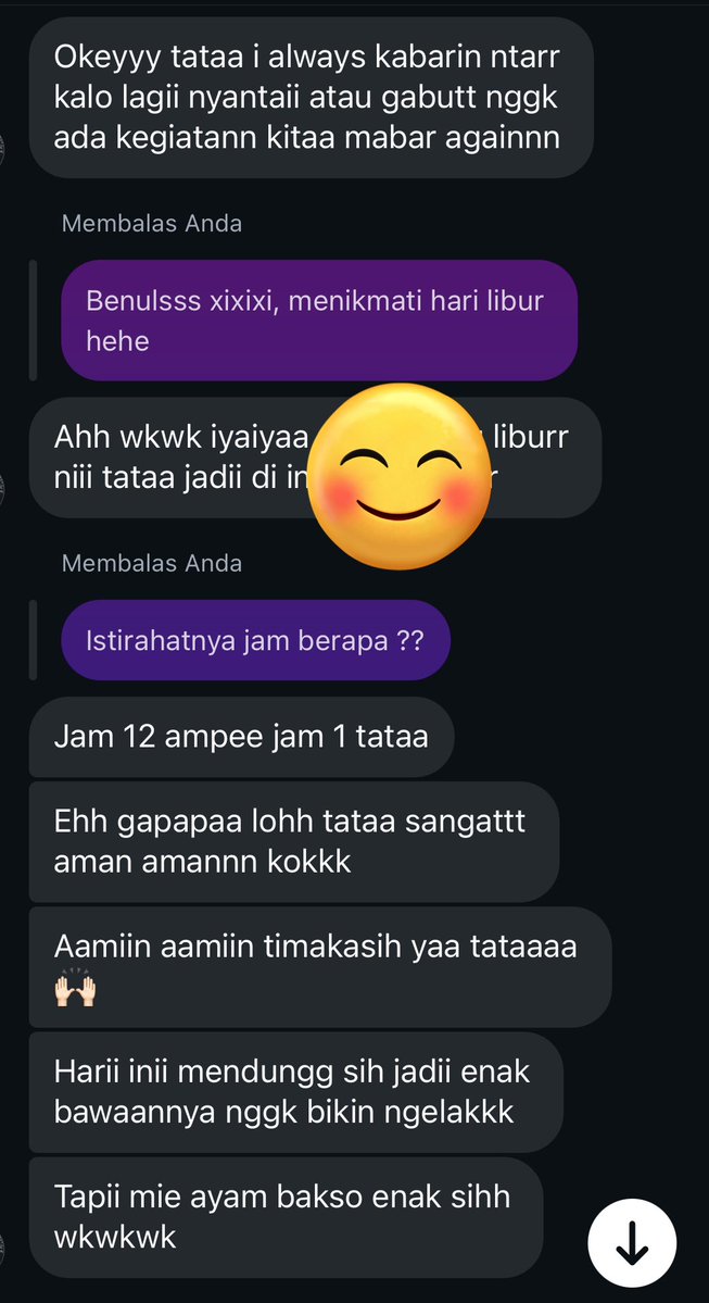 Hal tergemes disaat chatt gak rata kanan , tapi rata kanan kiri 🥹🥹🤭🤭