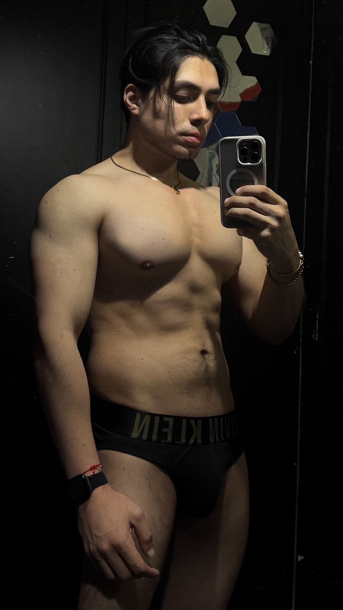 Hola 😳