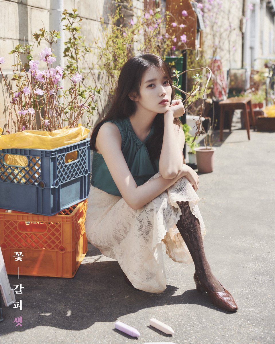 kchartsmaster's tweet photo. Artists with the most Perfect All-Kill certified songs:

1. IU - 22 songs
2. BIGBANG - 7 songs
3. IVE - 6 songs (+1) https://t.co/WArVZCl92c