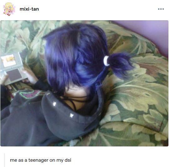 digiwizmayura's tweet photo. YOU POSTED ME??? BRO?? THAT IS ME AS A TEENAGER. TAKE THIS SHIT DOWN. OH MYGOS https://t.co/Vzx5TEbczg