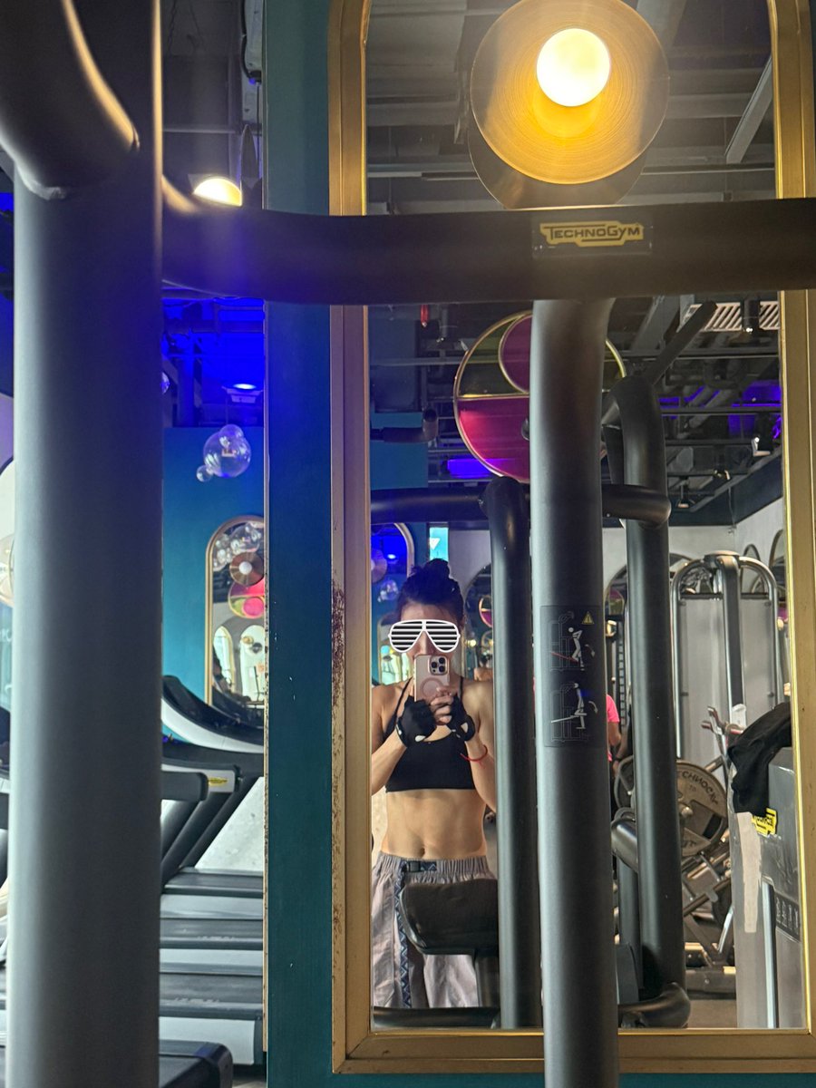 萧塞丰乳中 tweet media